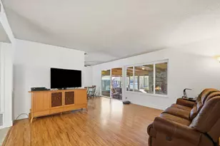 493 Crosslees Dr, San Jose, CA 95111 - Photo 15