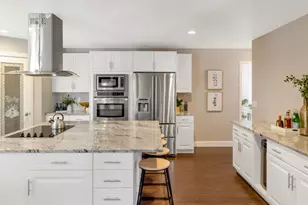 15410 Oak Hills Dr, Salinas, CA 93907 - Photo 3