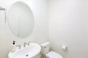 2041 Atlas Loop, Mountain View, CA 94043 - Photo 23