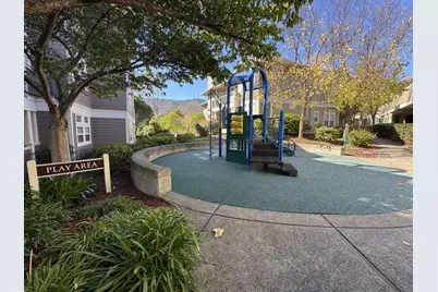 415 Callippe Ct, Brisbane, CA 94005 - Photo 37