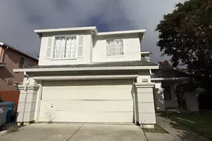 370 Carousel Dr, Vallejo, CA 94589 - Photo 1