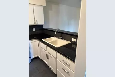 4860 E Lane Ave 104, Fresno, CA 93727 - Photo 9