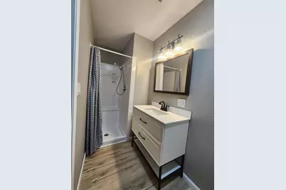 1534 Bay Meadows Dr, Modesto, CA 95350 - Photo 21