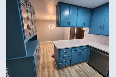 1534 Bay Meadows Dr, Modesto, CA 95350 - Photo 7