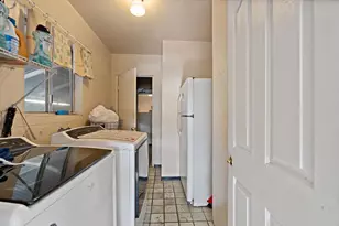 1545 E St John St, San Jose, CA 95116 - Photo 23