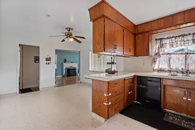 1545 E Saint John St, San Jose, CA 95116 - Photo 17