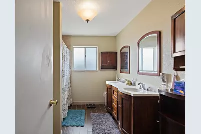 1545 E Saint John St, San Jose, CA 95116 - Photo 35