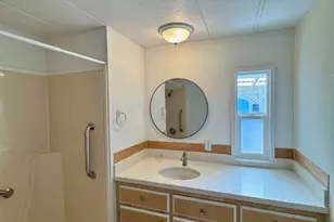 12350 Christensen Rd 76, Salinas, CA 93907 - Photo 13