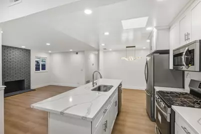 374 Manzanita Ct, Milpitas, CA 95035 - Photo 11