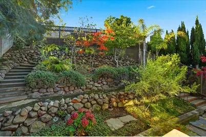 920 Oxford Dr, Los Altos, CA 94024 - Photo 39