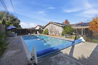 1054 Fleetwood Dr, San Jose, CA 95120 - Photo 21