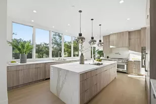 20388 Hill Ave, Saratoga, CA 95070 - Photo 7