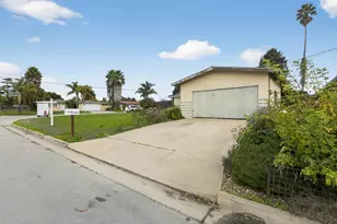 290 Zurich, Watsonville, CA 95076 - Photo 29