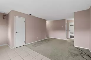 290 Zurich, Watsonville, CA 95076 - Photo 19