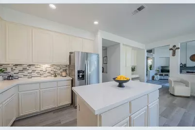 327 Rhine Ct, Salinas, CA 93906 - Photo 11