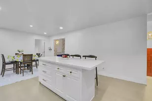 17411 Holiday Dr, Morgan Hill, CA 95037 - Photo 17