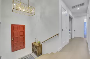 17411 Holiday Dr, Morgan Hill, CA 95037 - Photo 5