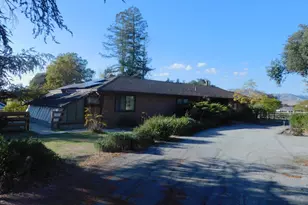 460 Foothill Rd, Hollister, CA 95023 - Photo 1