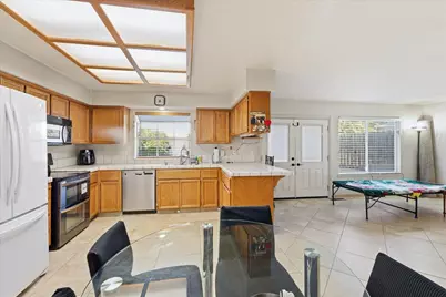 215 June Ct, Watsonville, CA 95076 - Photo 7