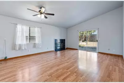 827 Terraza St, Soledad, CA 93960 - Photo 7