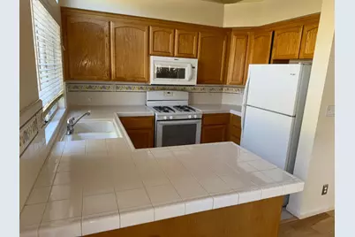 19371 Acclaim Dr, Salinas, CA 93908 - Photo 9