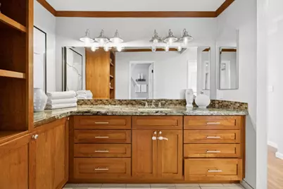 646 S Ahwanee Ter, Sunnyvale, CA 94085 - Photo 11