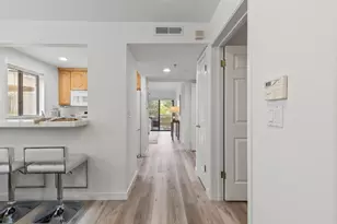 576 W Parr Ave 1, Los Gatos, CA 95032 - Photo 5