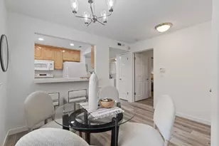 576 W Parr Ave 1, Los Gatos, CA 95032 - Photo 3