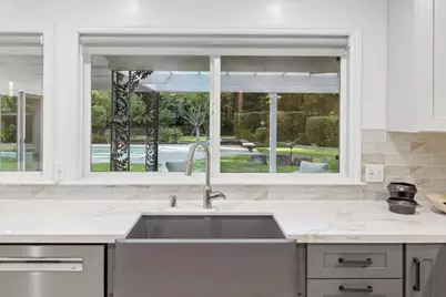 243 Selby Ln, Atherton, CA 94027 - Photo 39