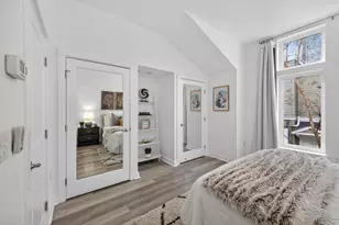 213 Cahill Park Dr, San Jose, CA 95126 - Photo 17