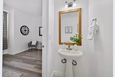 213 Cahill Park Dr, San Jose, CA 95126 - Photo 29