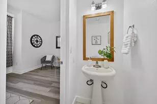 213 Cahill Park Dr, San Jose, CA 95126 - Photo 29