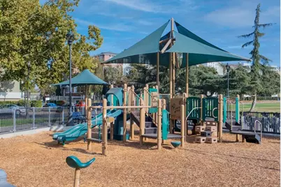 213 Cahill Park Dr, San Jose, CA 95126 - Photo 37