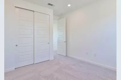 5712 Lake Club Dr, Fairfield, CA 94533 - Photo 19