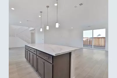 5712 Lake Club Dr, Fairfield, CA 94533 - Photo 7