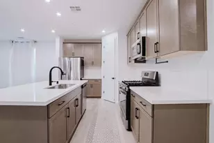 554 Pleasant Dr, Lathrop, CA 95330 - Photo 13