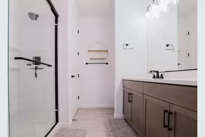 554 Pleasant Dr, Lathrop, CA 95330 - Photo 25