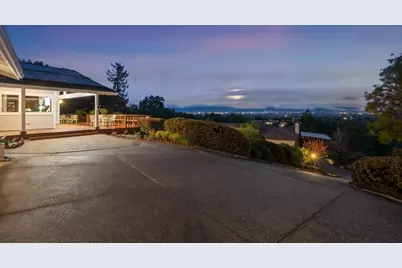 21193 Michaels Dr, Saratoga, CA 95070 - Photo 33