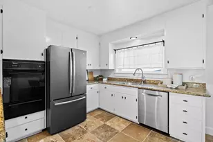 1200 El Centro Ave, Oakland, CA 94602 - Photo 17