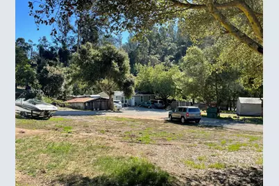 319 Echo Valley Rd, Salinas, CA 93907 - Photo 11