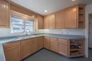 194 Riker Terrace, Salinas, CA 93901 - Photo 11