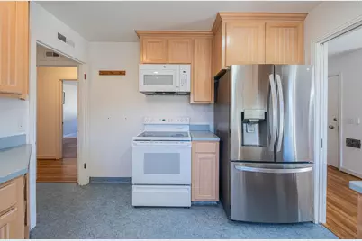 194 Riker Ter, Salinas, CA 93901 - Photo 13