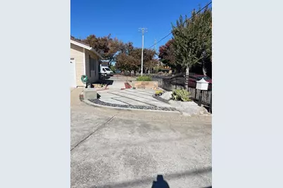 2433 New Jersey Ave, San Jose, CA 95124 - Photo 3