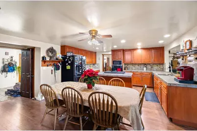 44500 Parkmeadow Dr, Fremont, CA 94539 - Photo 7