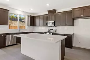 8632 Rockaway Dr, Vallejo, CA 94591 - Photo 11