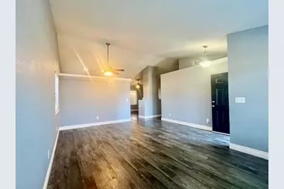 16100 5th St, Lathrop, CA 95330 - Photo 7