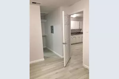 1012 Chestnut St, San Jose, CA 95110 - Photo 9