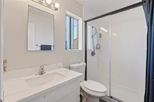 1635 Cherokee Dr, Salinas, CA 93906 - Photo 17