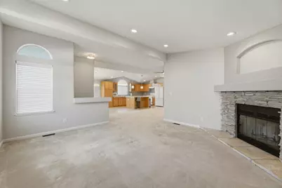 1085 Tasman Dr 201, Sunnyvale, CA 94089 - Photo 7