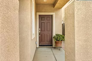 359 Barolo Cir, Greenfield, CA 93927 - Photo 3